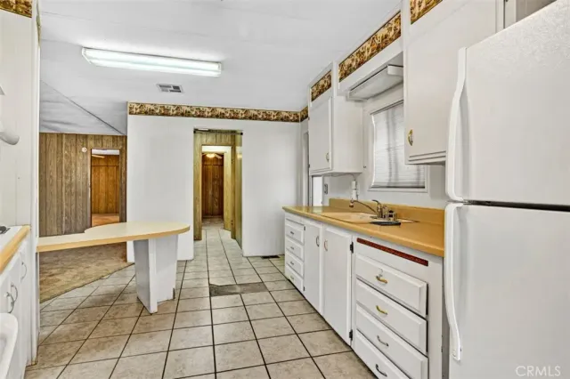 $49,999 | 725 West Thornton Avenue, Unit 158, Hemet, CA 92543