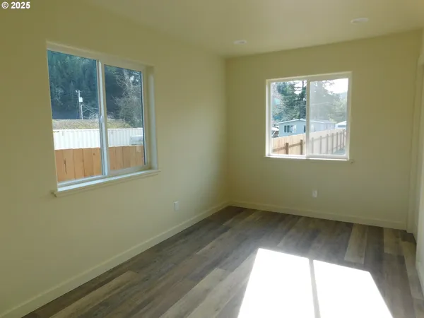 $289,000 | 130 East Date Street, Powers, OR 97466