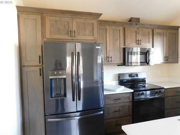 $289,000 | 130 East Date Street, Powers, OR 97466