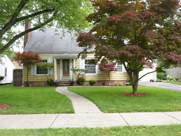 $229,000 | 18446 Westhaven Avenue, Southfield, MI 48075