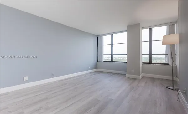 $2,700 | 500 Three Islands Boulevard, Unit 1110, Hallandale Beach, FL 33009
