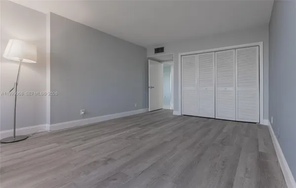 $2,700 | 500 Three Islands Boulevard, Unit 1110, Hallandale Beach, FL 33009