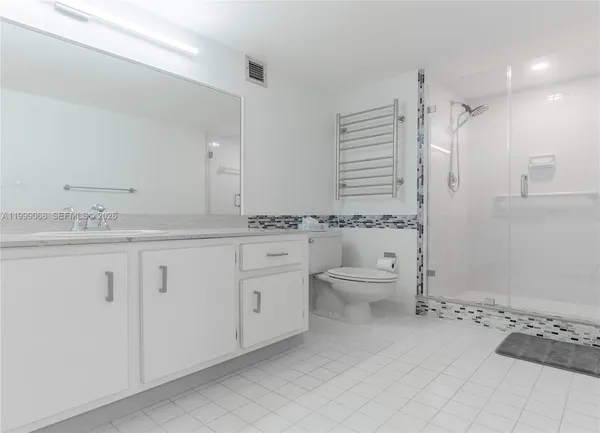 $2,700 | 500 Three Islands Boulevard, Unit 1110, Hallandale Beach, FL 33009