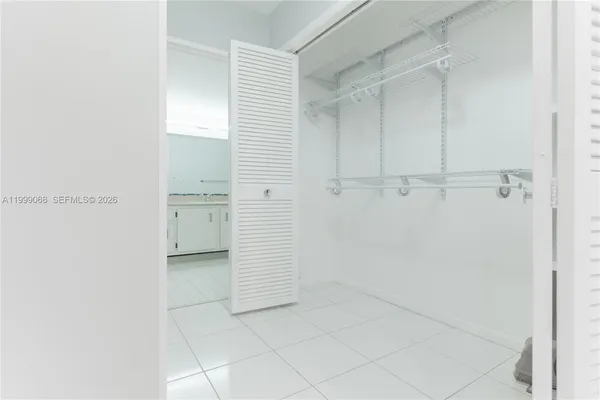 $2,700 | 500 Three Islands Boulevard, Unit 1110, Hallandale Beach, FL 33009