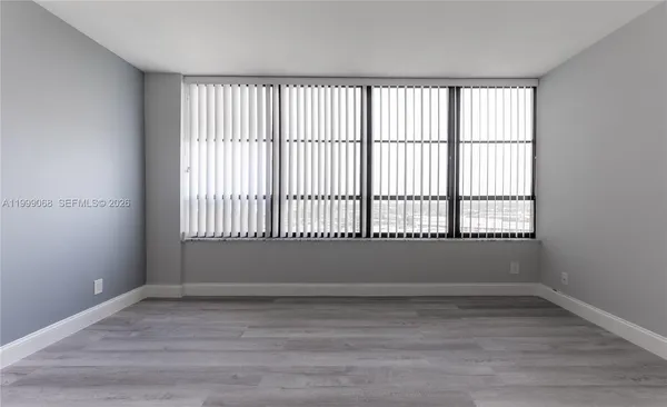 $2,700 | 500 Three Islands Boulevard, Unit 1110, Hallandale Beach, FL 33009