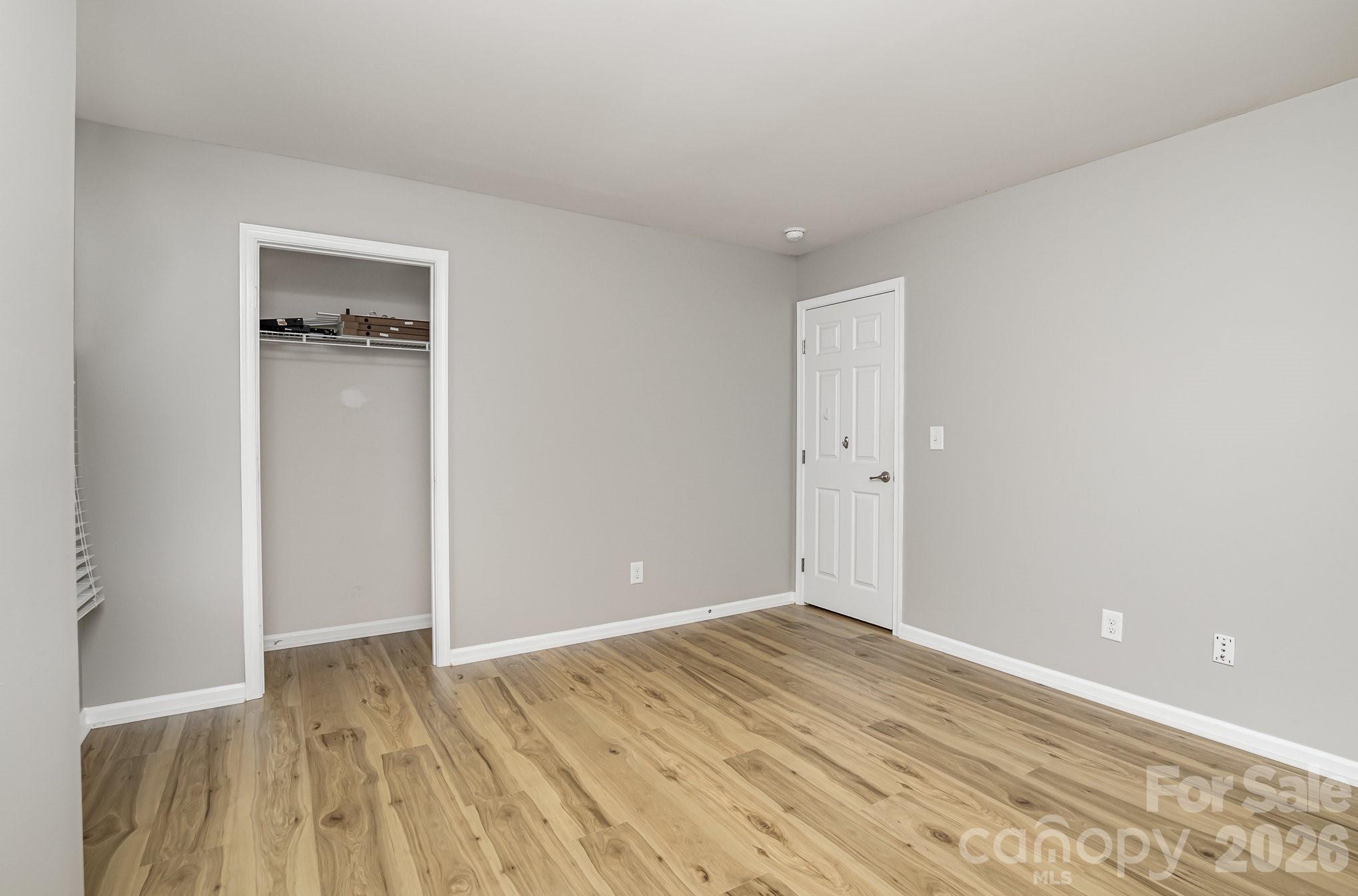 121 Inlet Point Drive Tega Cay, SC 29708 - Photo 15 of 24 Gallery Image 15