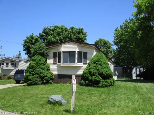 $20,000 | 108 Deer Run, Lapeer, MI 48446