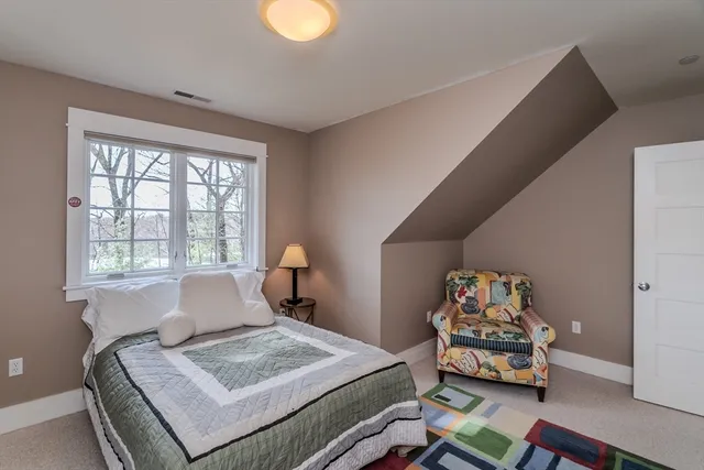 $1,295,000 | 60 Red Gate Lane, Amherst, MA 01002