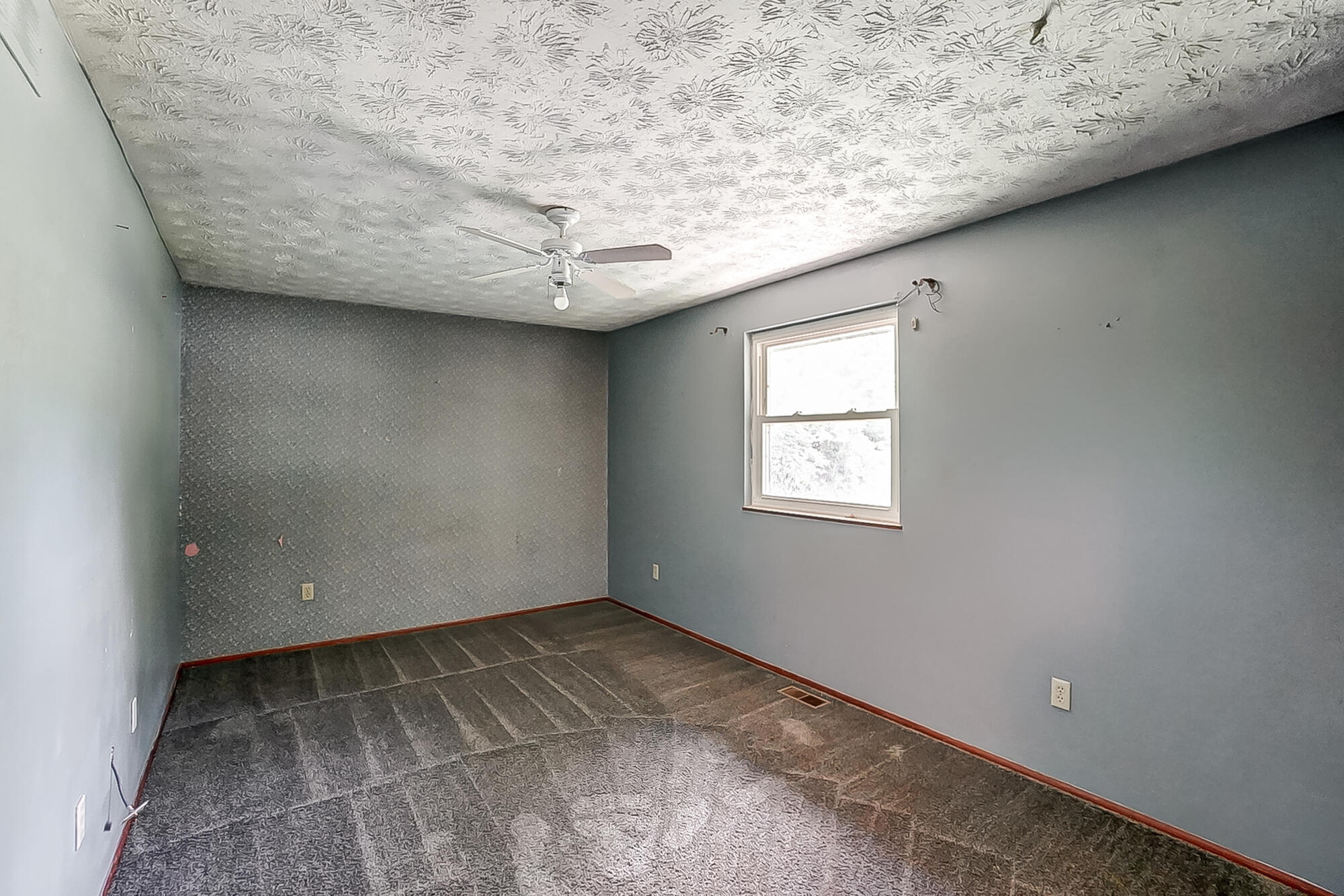 5580 Knollwood Road Springfield, OH 45502 - Photo 23 of 40