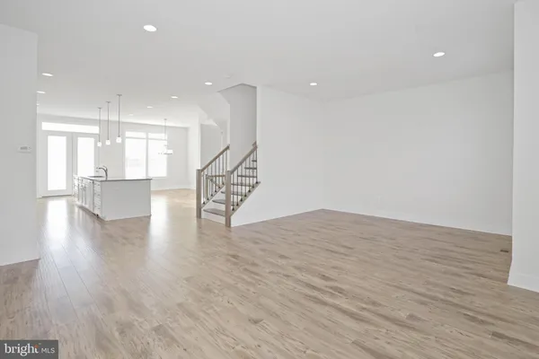 $4,500 | 44734 Roosevelt Square, Ashburn, VA 20147