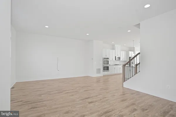 $4,500 | 44734 Roosevelt Square, Ashburn, VA 20147