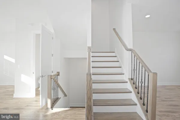 $4,500 | 44734 Roosevelt Square, Ashburn, VA 20147