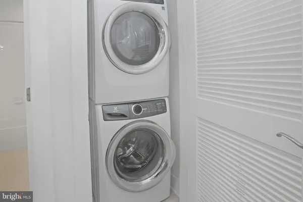 $4,500 | 44734 Roosevelt Square, Ashburn, VA 20147