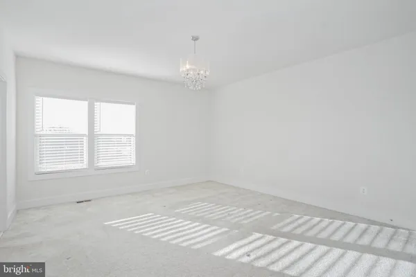 $4,500 | 44734 Roosevelt Square, Ashburn, VA 20147