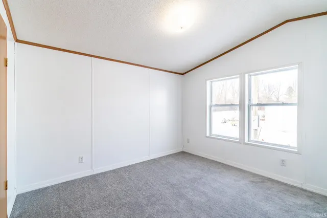 $164,990 | 10640 Marion Center Road, Fort Wayne, IN 46816