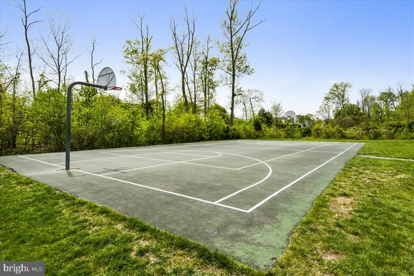 $950,000 | 21426 Overland Park Drive, Ashburn, VA 20147