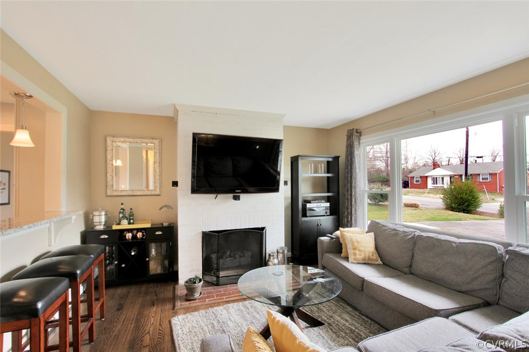 3206 Dancer Road Henrico, VA 23294 - Photo 7 of 27 Gallery Image 7