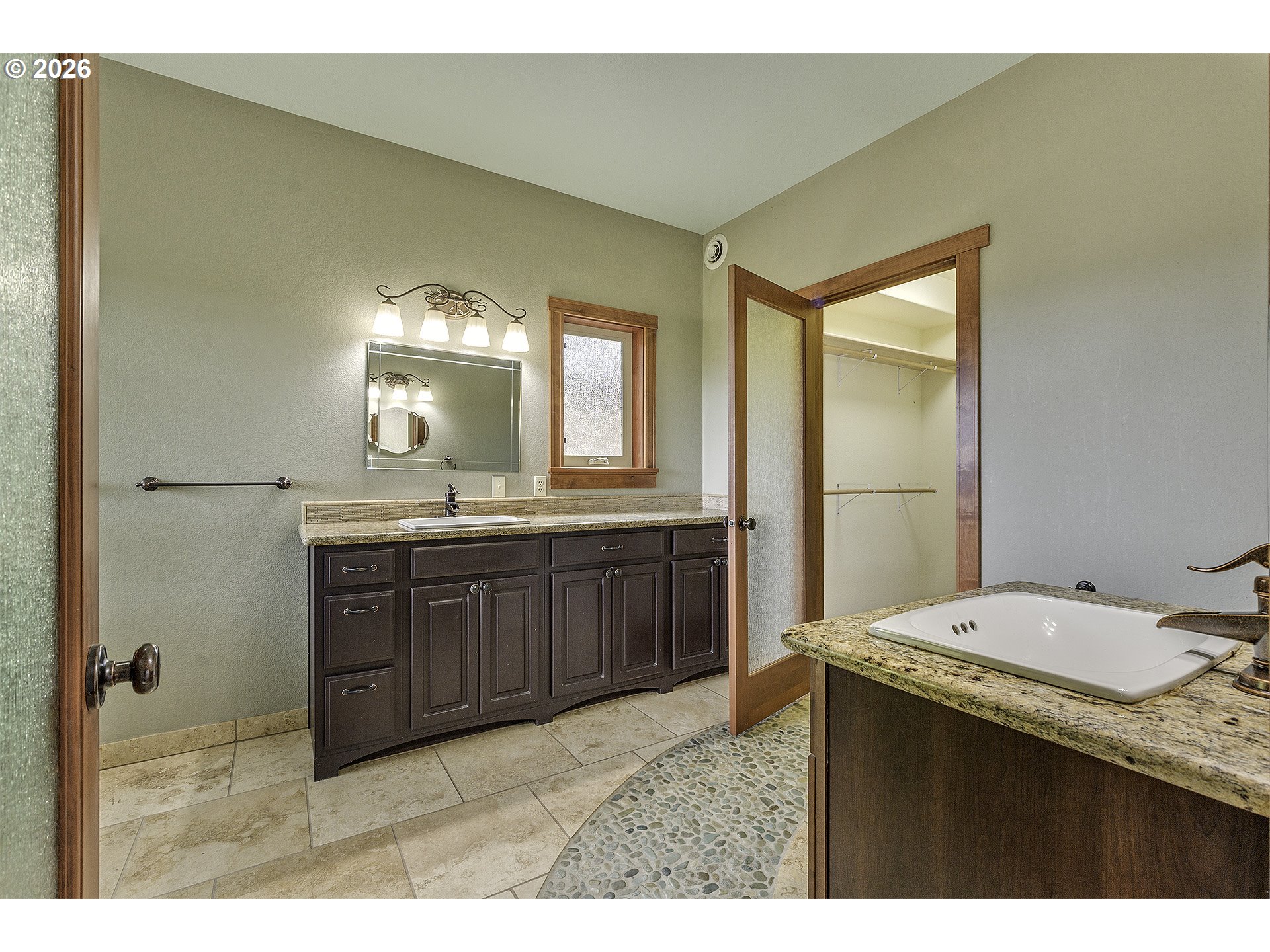 16860 Hoffman Avenue Sandy, OR 97055 - Photo 20 of 47 a bathroom with a granite countertop sink mirror and a