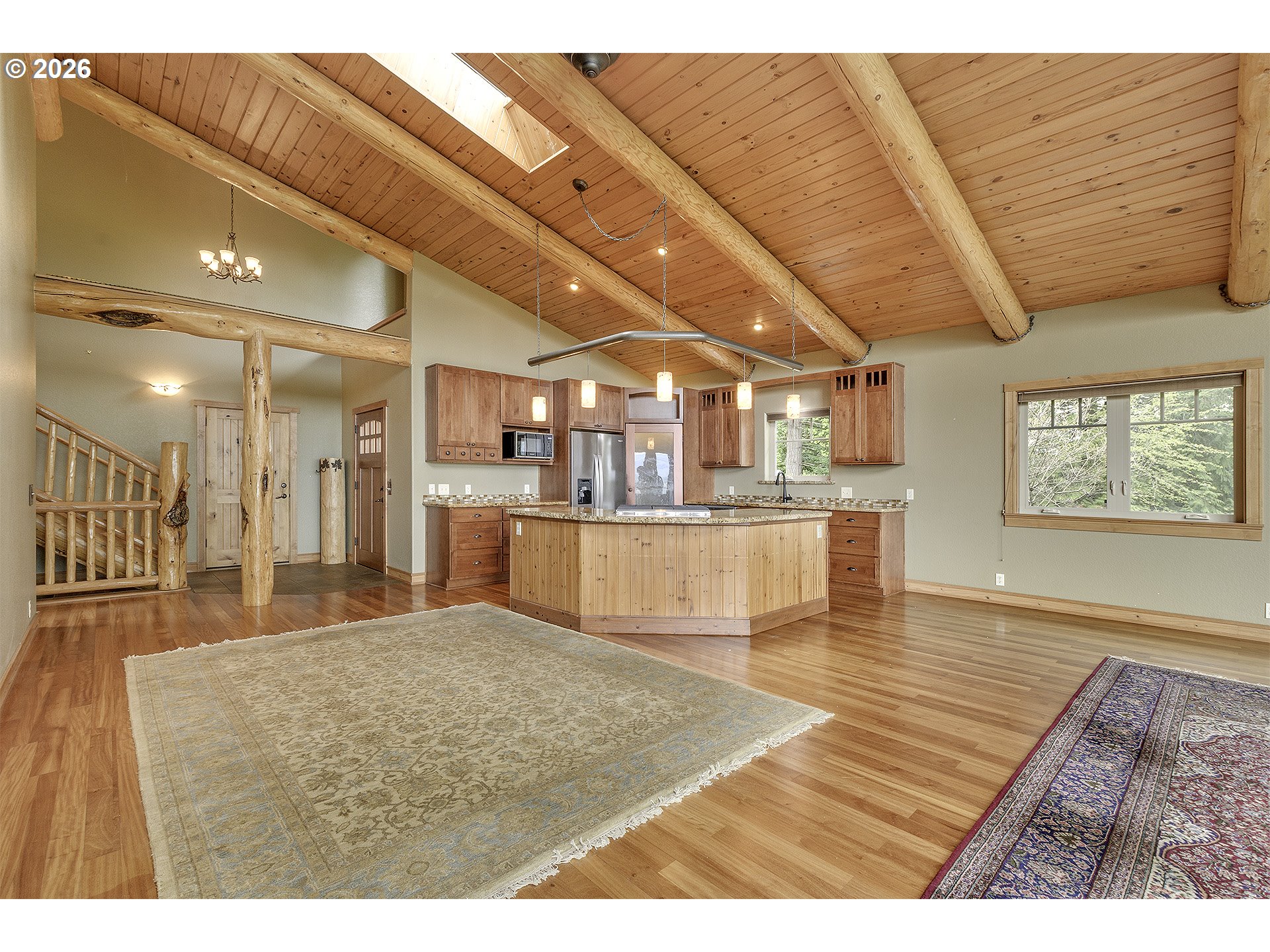 16860 Hoffman Avenue Sandy, OR 97055 - Photo 6 of 47 a view interior of a room with kitchen appliances