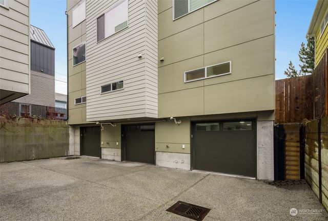 a view of a terrace with a car parked