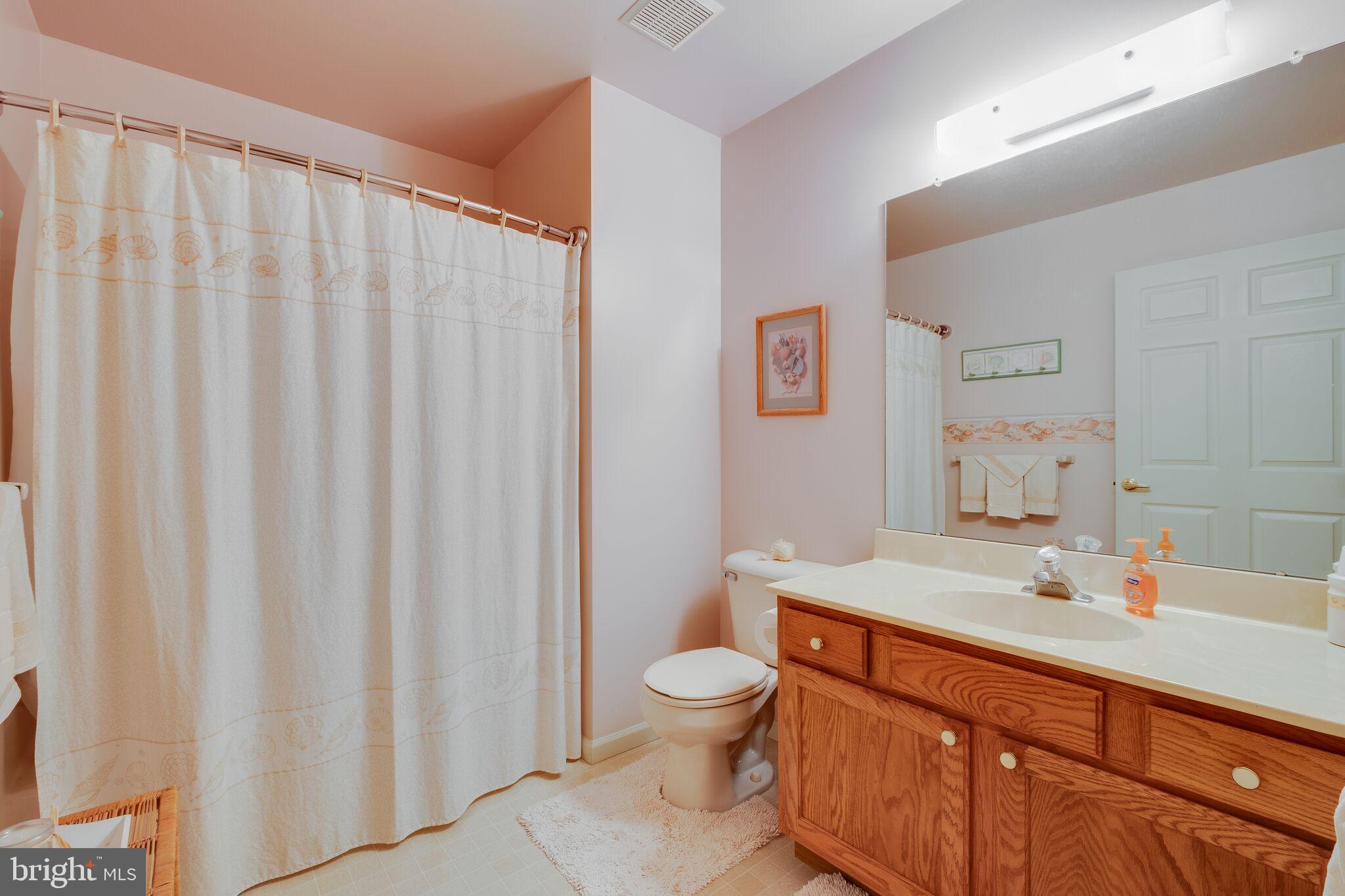 425 Country Way Mickleton, NJ 08056 - Photo 25 of 29 Guest bathroom