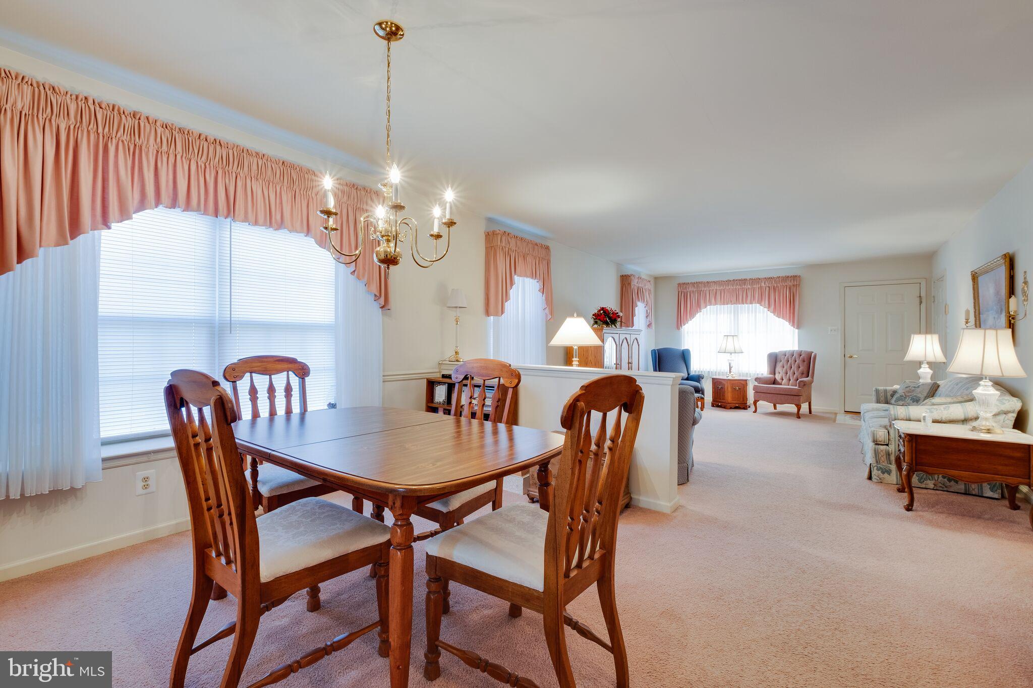 425 Country Way Mickleton, NJ 08056 - Photo 8 of 29 Dining room