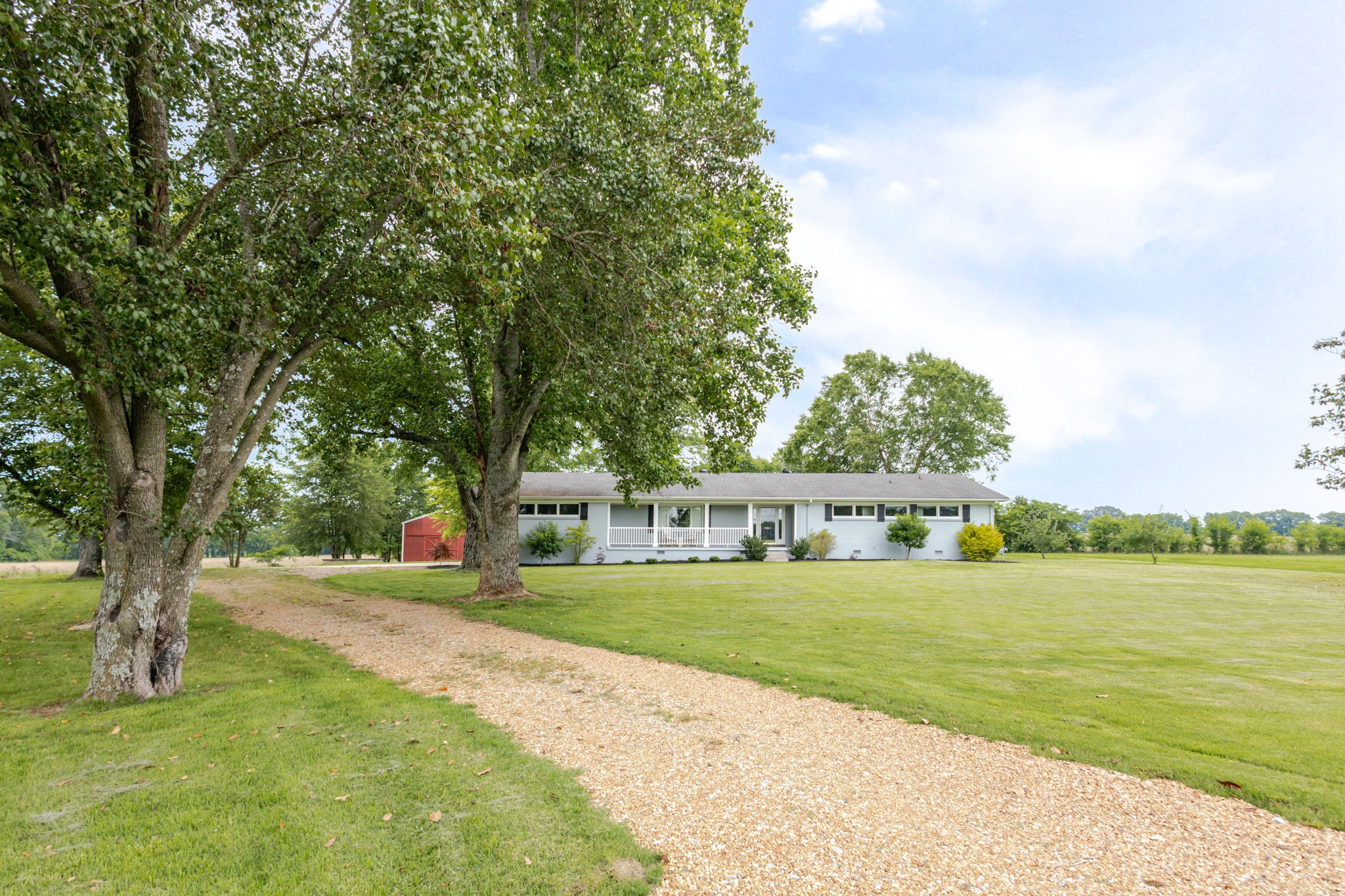 540 Snell Road Shelbyville, TN 37160 - Photo 2 of 62 Gallery Image 2