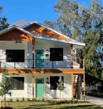 $2,750 | 1482 Cleveland Street, Clearwater, FL 33755