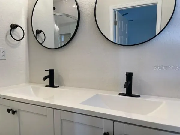 $2,750 | 1482 Cleveland Street, Clearwater, FL 33755