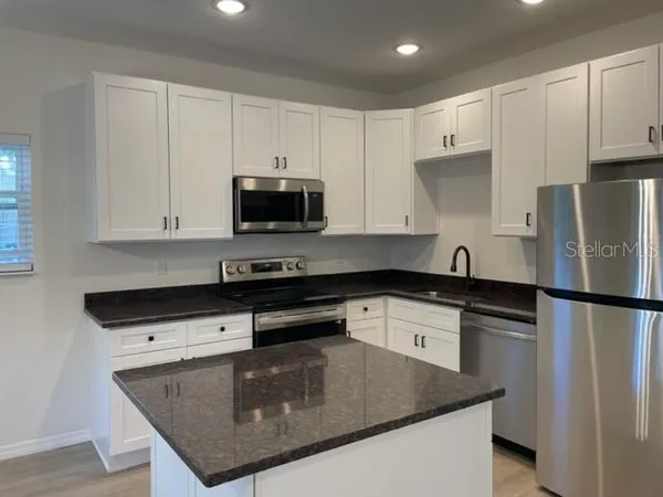 $2,750 | 1482 Cleveland Street, Clearwater, FL 33755