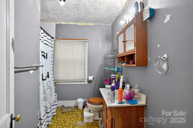 $199,900 | 2829 Highway 10 Highway, Newton, NC 28658