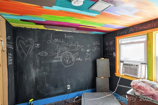 $199,900 | 2829 Highway 10 Highway, Newton, NC 28658