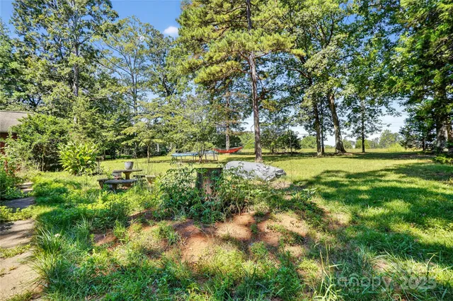 $199,900 | 2829 Highway 10 Highway, Newton, NC 28658