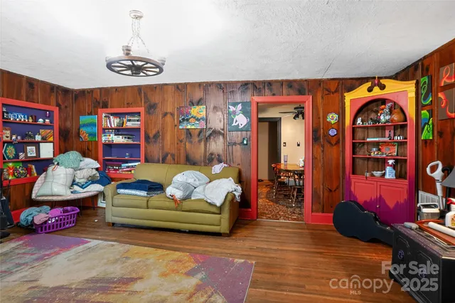 $199,900 | 2829 Highway 10 Highway, Newton, NC 28658