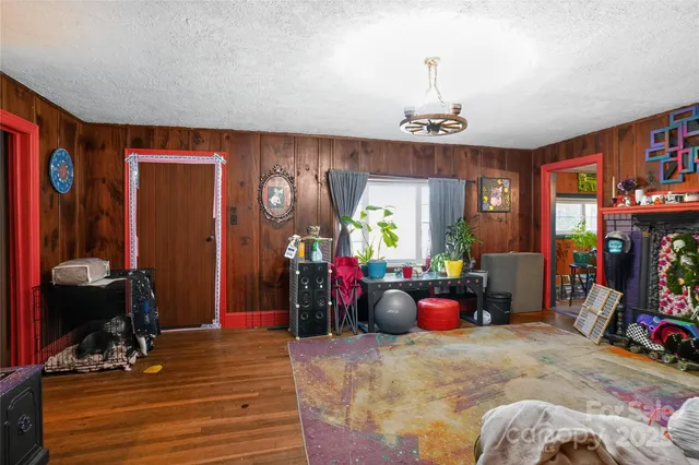 $199,900 | 2829 Highway 10 Highway, Newton, NC 28658