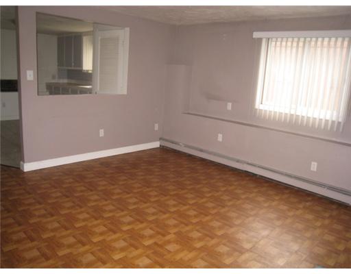259 F Tickle Road Westport, MA 02790 - Photo 13 of 14 Living Room.