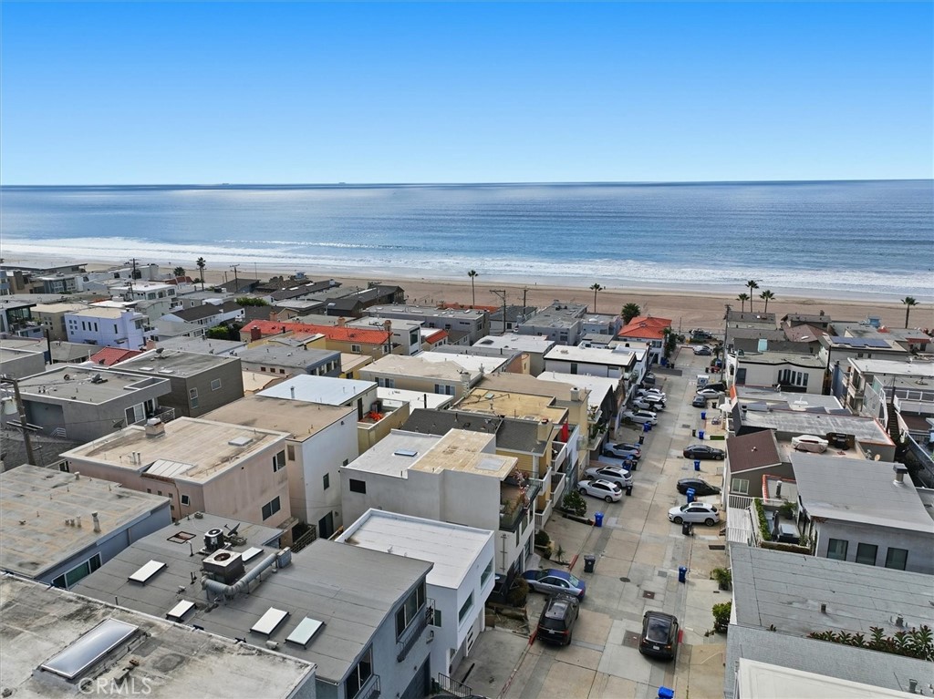 220 39th Street, Unit B Manhattan Beach, CA 90266 - Photo 20 of 21 an aerial view of a city