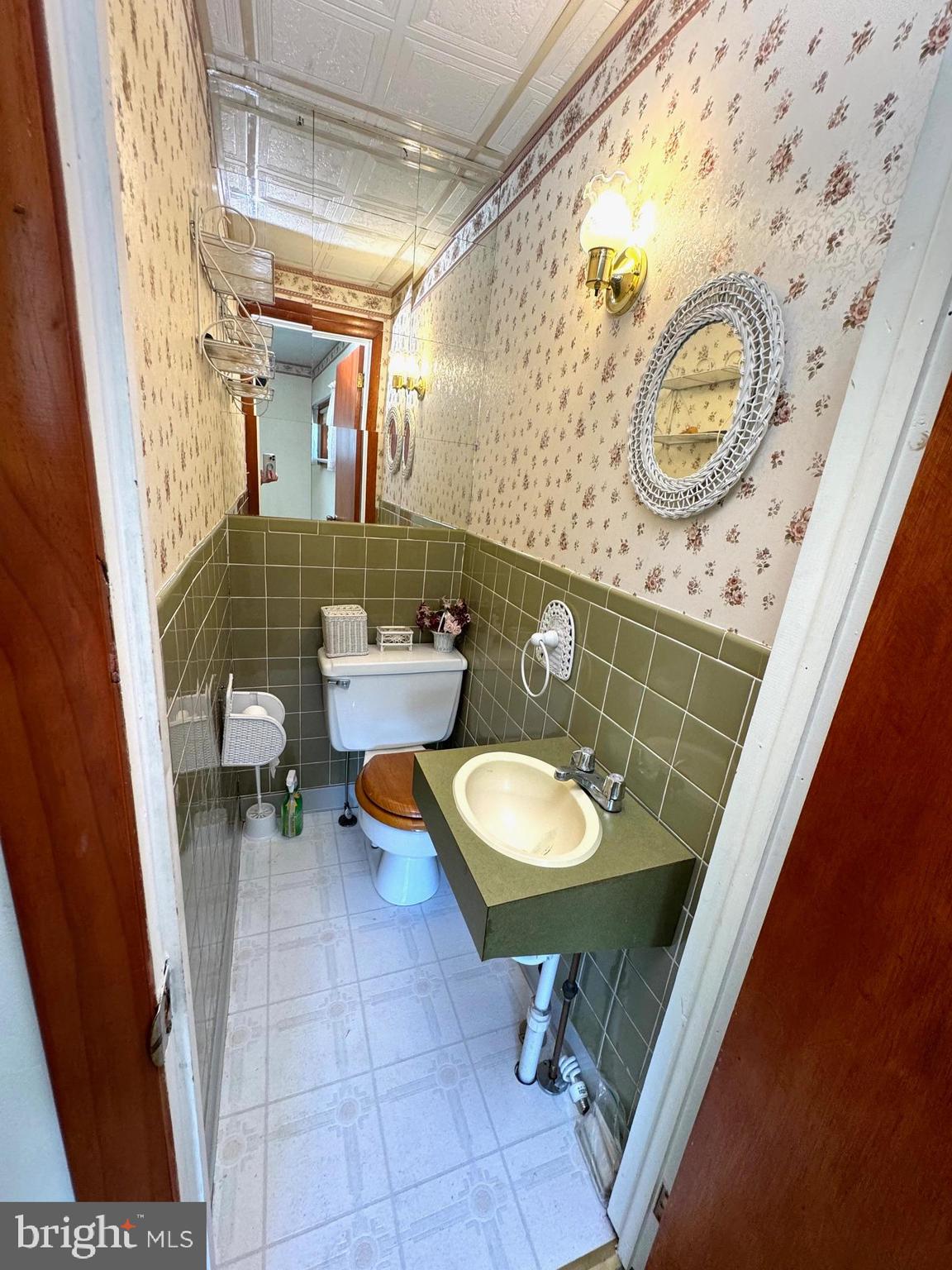 611 Stony Hill Road Yardley, PA 19067 - Photo 22 of 59