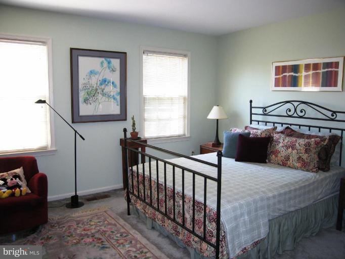 8055 Rising Ridge Road Bethesda, MD 20817 - Photo 16 of 25 Bedroom #2