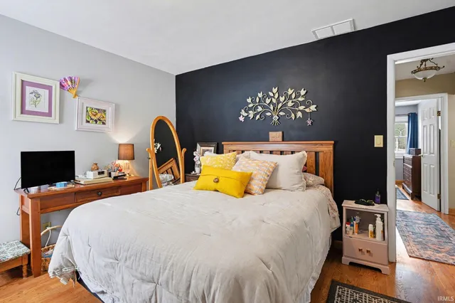 $499,900 | 29453 River Shore Estate, Elkhart, IN 46516