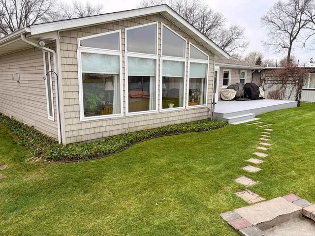 $499,900 | 29453 River Shore Estate, Elkhart, IN 46516