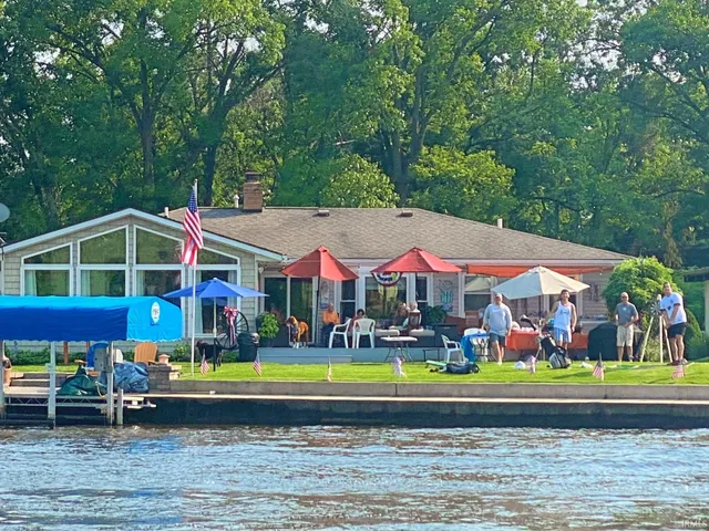 $499,900 | 29453 River Shore Estate, Elkhart, IN 46516