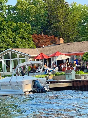 $499,900 | 29453 River Shore Estate, Elkhart, IN 46516