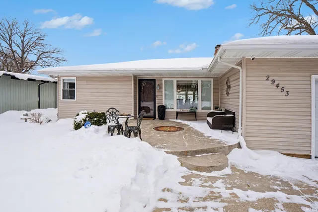 $499,900 | 29453 River Shore Estate, Elkhart, IN 46516