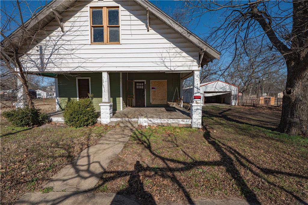 415 Elm Street Chetopa, KS 67336 - Photo 7 of 25