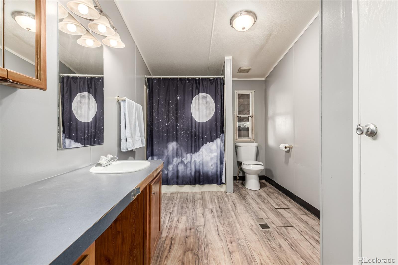 1807 38th Street Evans, CO 80620 - Photo 11 of 26