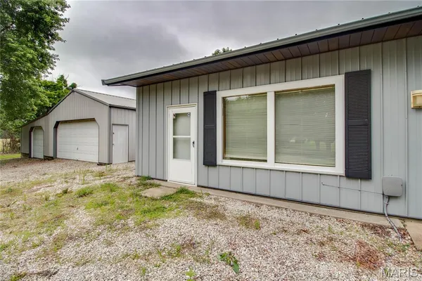 $164,000 | 986 Franklin Hill Road, Hardin, IL 62047