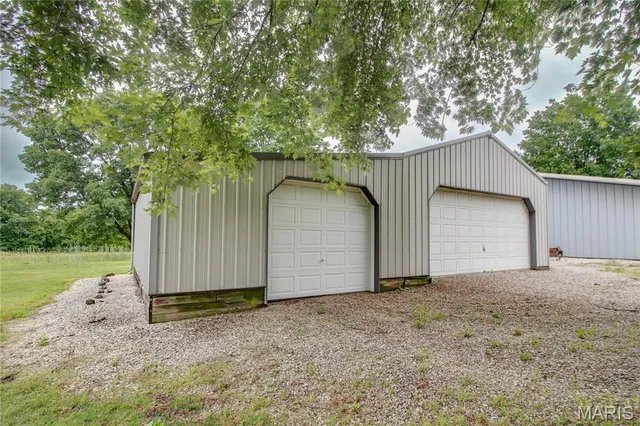 $184,900 | 986 Franklin Hill Road, Hardin, IL 62047