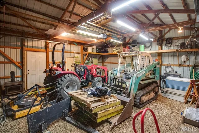 $184,900 | 986 Franklin Hill Road, Hardin, IL 62047