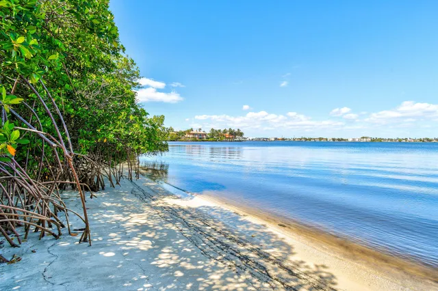 $8,500 | 3440 South Ocean Boulevard, Unit 105S, Palm Beach, FL 33480